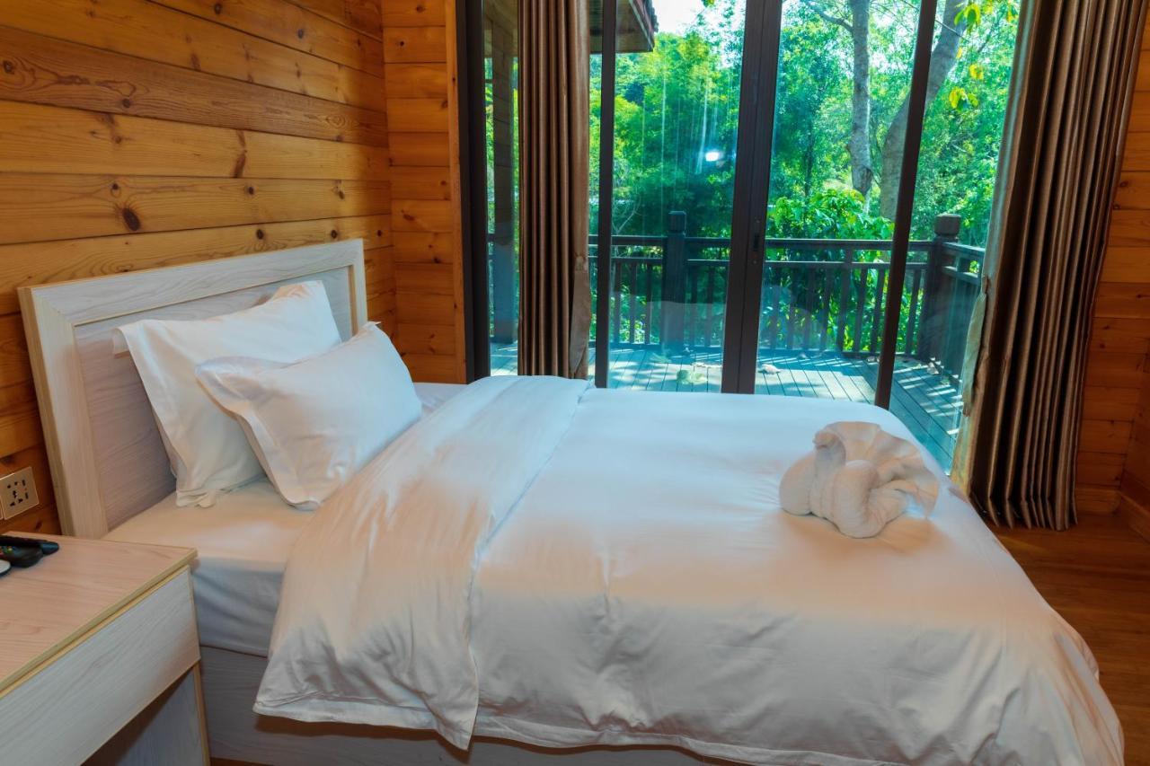 Dansavanh Namngum Resort Ban Keun Exteriör bild