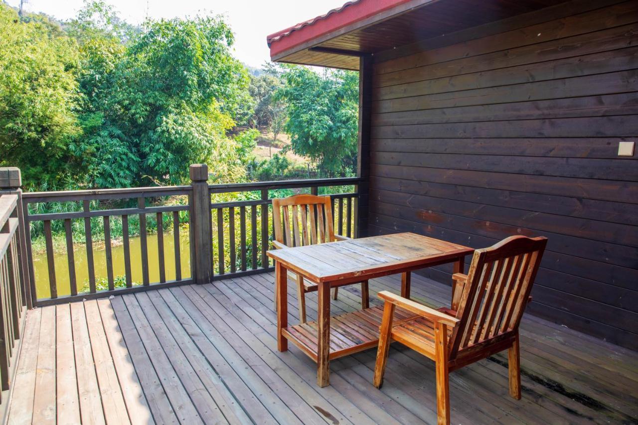 Dansavanh Namngum Resort Ban Keun Exteriör bild